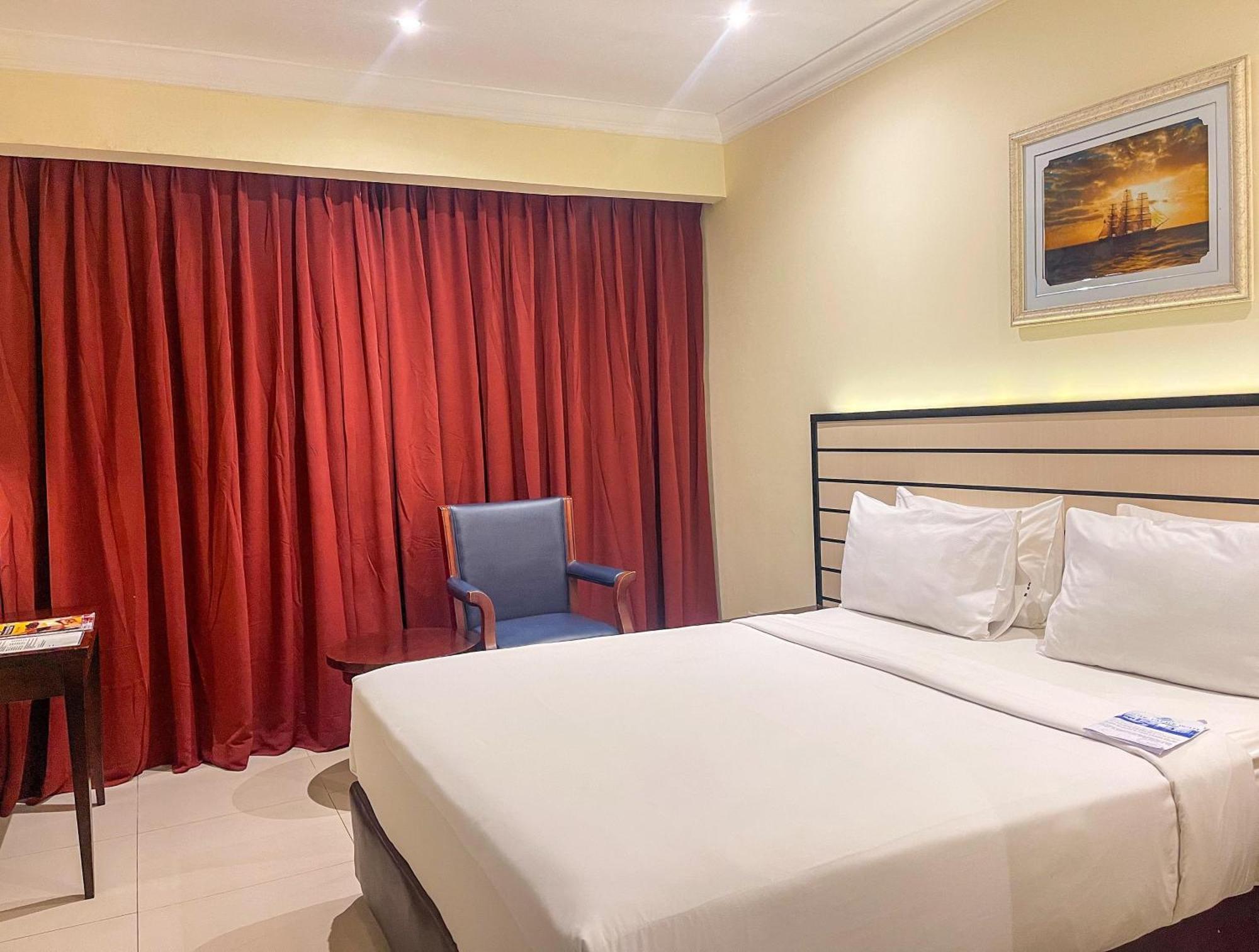Pacific Palace Hotel Наґойя Номер фото
